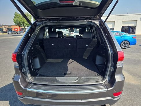 Used 2021 Jeep Grand Cherokee Limited image 28