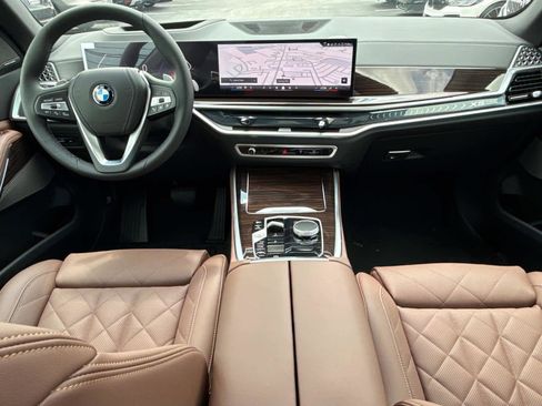 Used 2026 BMW X5 xDrive40i image 17