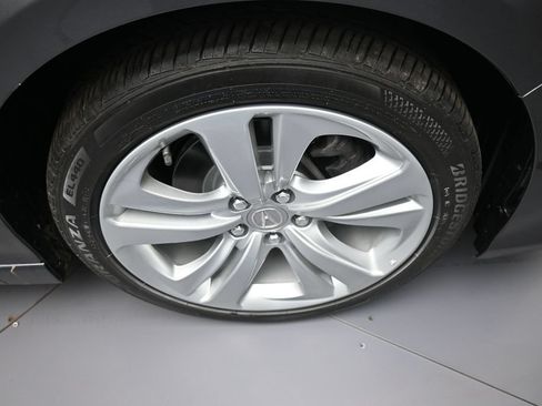Used 2023 Acura TLX w/ Technology Package FWD image 13