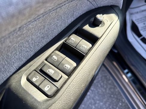 Used 2022 Jeep Compass Latitude w/ Convenience Group image 16