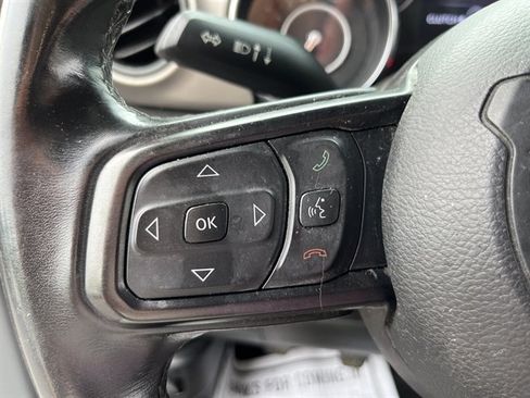 Used 2019 Jeep Wrangler Sport AWD/4WD image 19
