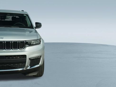 Used 2023 Jeep Grand Cherokee L Limited AWD/4WD image 46