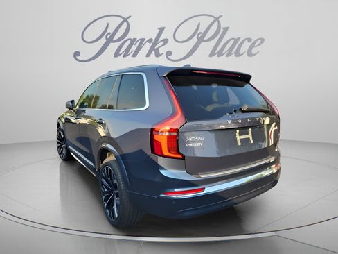 Used 2026 Volvo XC90 B6 Plus AWD/4WD image 2