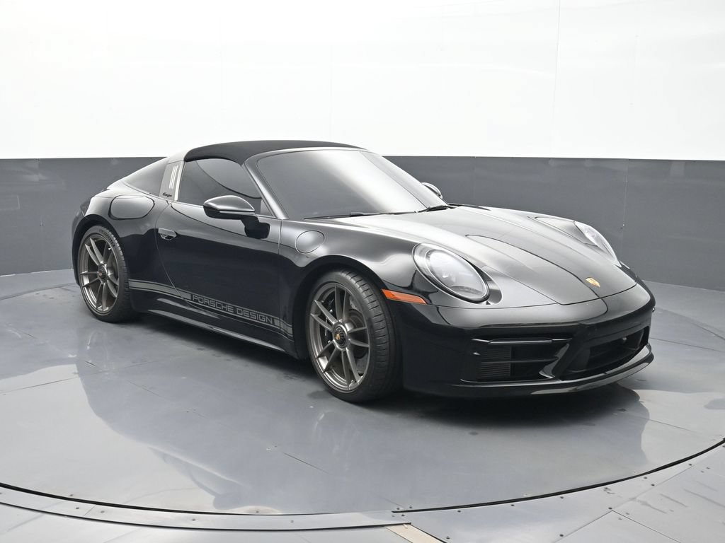 Certified 2024 Porsche 911 AWD/4WD image 18