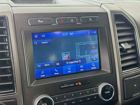 Used 2020 Ford Expedition XLT w/ Equipment Group 202A RWD image 16