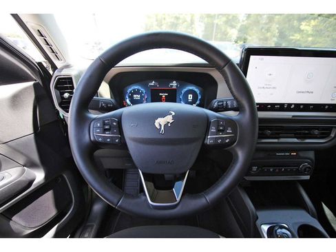 Used 2025 Ford Bronco Sport Big Bend w/ Convenience Package AWD/4WD image 13