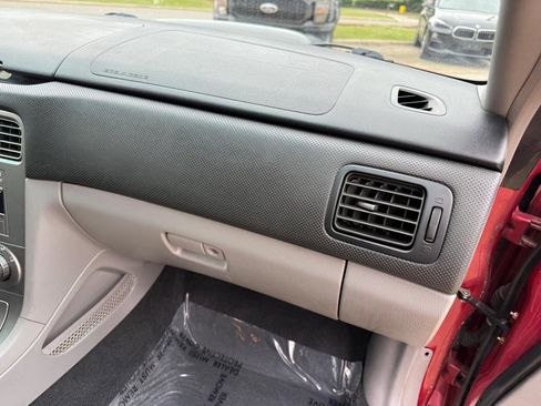 Used 2004 Subaru Forester 2.5XT AWD/4WD image 26