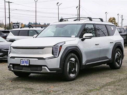 New 2026 Kia EV9 Wind image 3