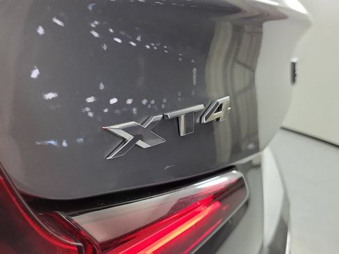 Used 2024 Cadillac XT4 Premium Luxury AWD/4WD image 6