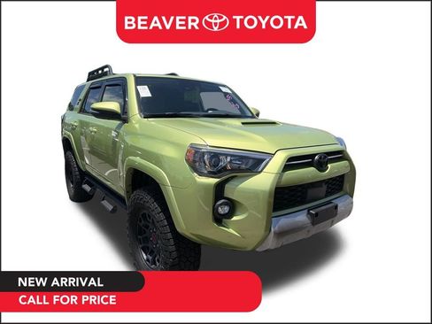 Used 2023 Toyota 4Runner TRD Off-Road Premium w/ Off Road Premium Plus Package AWD/4WD image 1