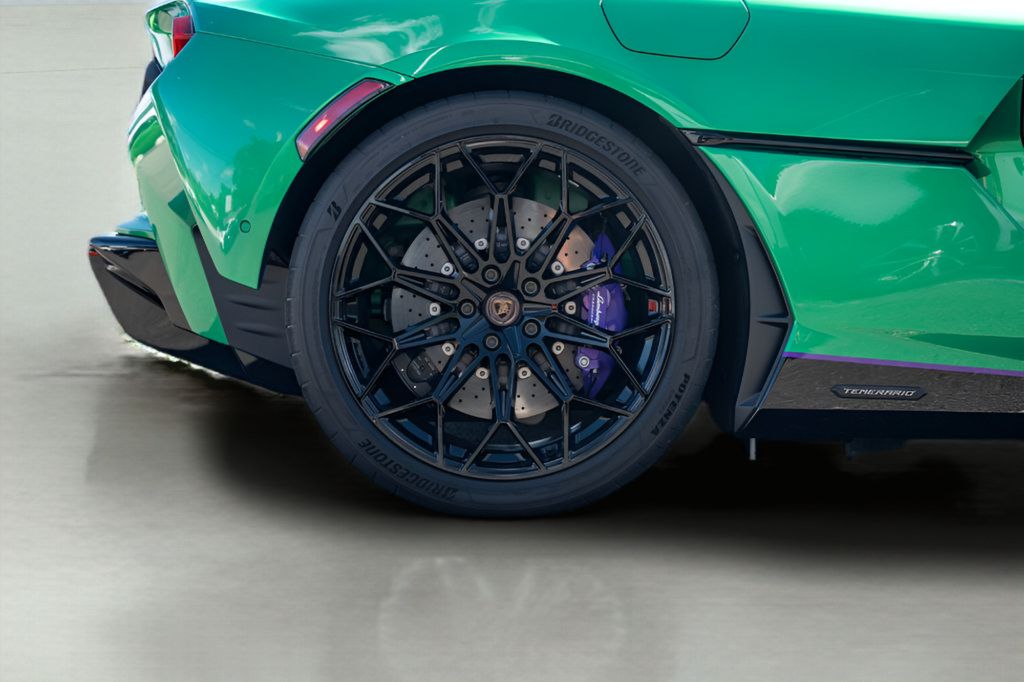 Used 2026 Lamborghini Temerario AWD/4WD image 24