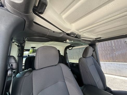 Used 2023 Jeep Wrangler Sport AWD/4WD image 20