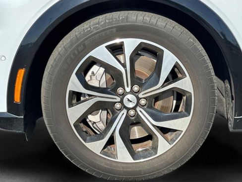 Used 2022 Ford Mustang Mach-E Premium RWD image 23