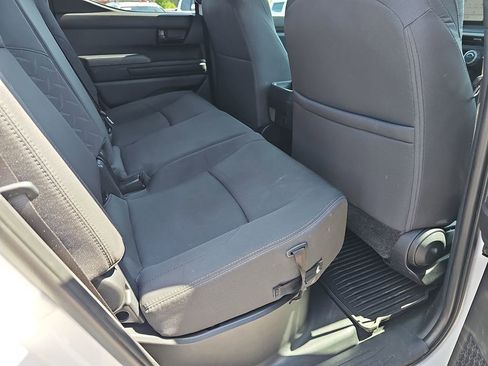 Used 2024 Toyota Tacoma SR image 14