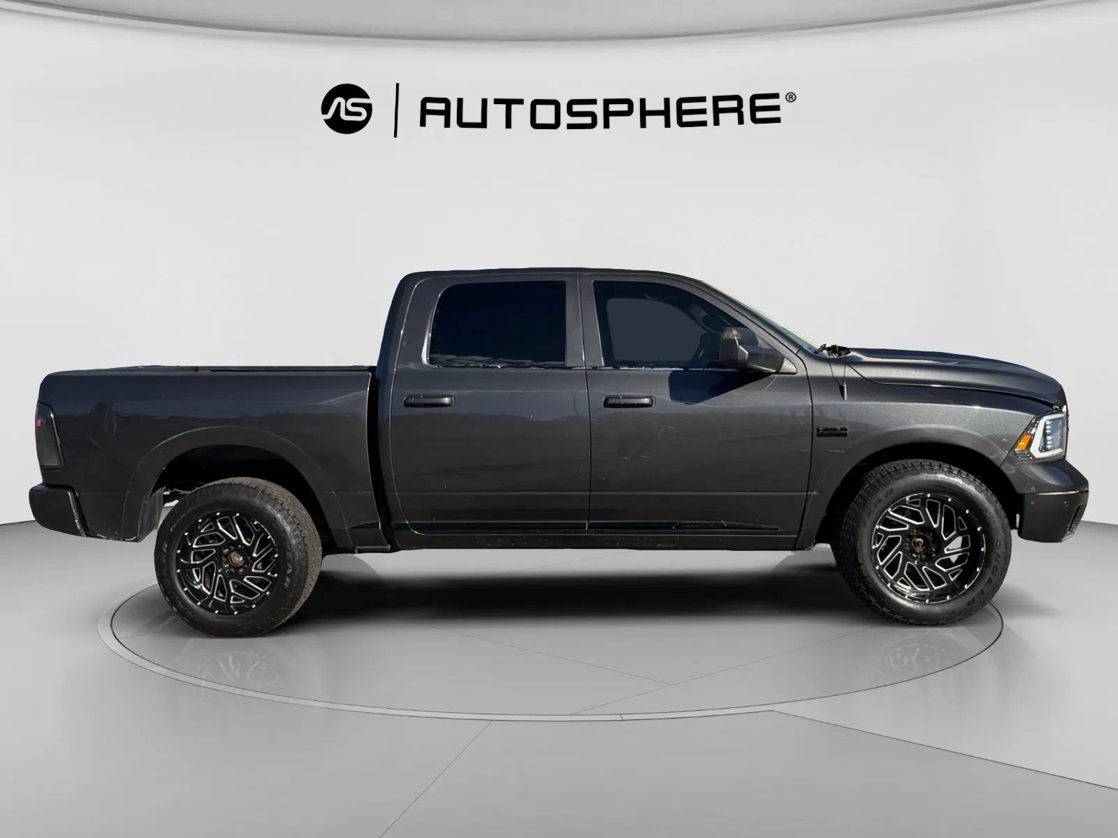 Used 2016 RAM 1500 Limited AWD/4WD image 10