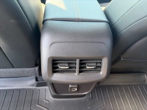 Used 2024 GMC Terrain AT4 AWD/4WD image 13