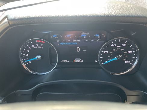 Used 2021 Ford F350 Platinum w/ Tremor Off-Road Package image 13