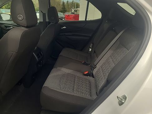 Used 2024 Chevrolet Equinox LT AWD/4WD image 17