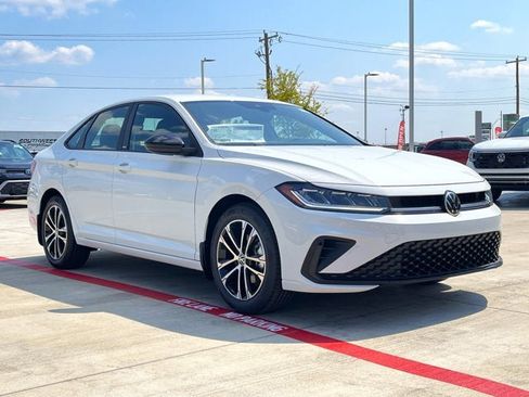 New 2025 Volkswagen Jetta Sport image 8