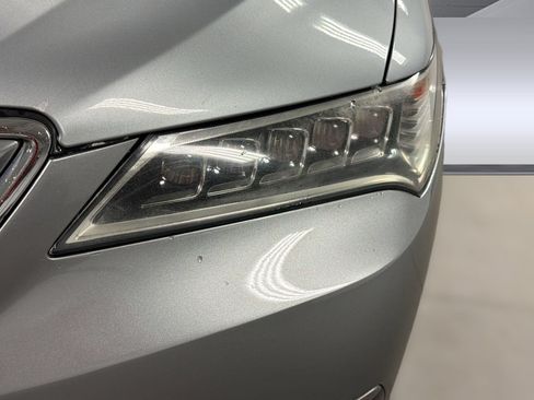 Used 2017 Acura TLX V6 w/ Technology Package FWD image 11