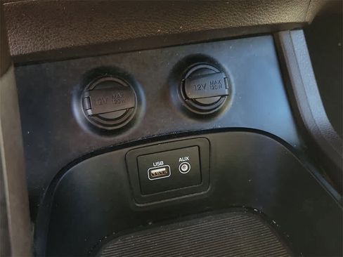 Used 2017 Hyundai Santa Fe Sport image 31