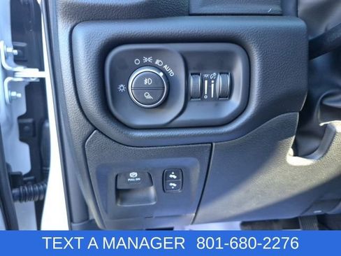 New 2026 RAM 1500 4x4 Crew Cab image 18