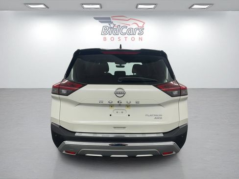 Used 2022 Nissan Rogue Platinum w/ Head-Up Display Package AWD/4WD image 5