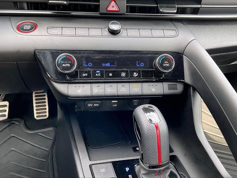 Certified 2025 Hyundai Elantra N Line FWD image 18