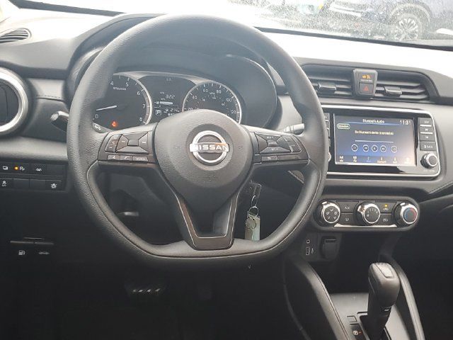 Certified 2025 Nissan Versa S w/ Trunk Package FWD image 9