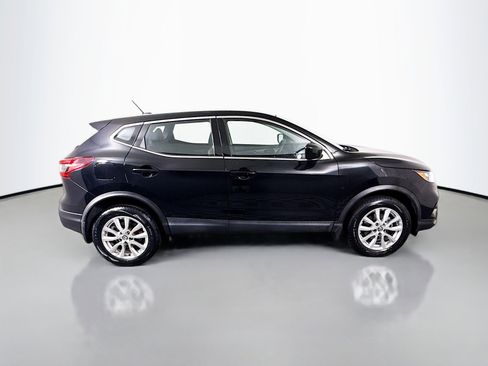 Used 2020 Nissan Rogue Sport S w/ Appearance Package image 11