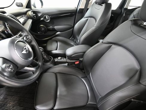 Used 2018 MINI Cooper S image 7