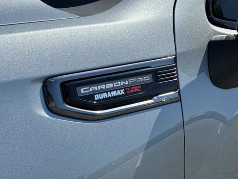 Used 2025 GMC Sierra 1500 AT4 w/ AT4 Premium Package AWD/4WD image 17
