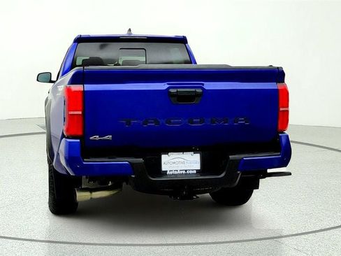 Used 2024 Toyota Tacoma TRD Off-Road w/ TRD Off Road Upgrade Package AWD/4WD image 7