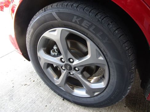 Used 2024 Ford Escape ST-Line w/ Cold Weather Package FWD image 28