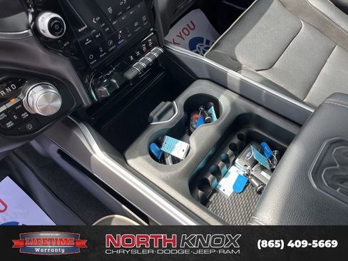 Used 2023 RAM 1500 Laramie AWD/4WD image 11