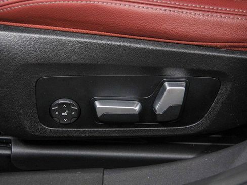 Certified 2023 BMW 330e 330e w/ M Sport Package image 21