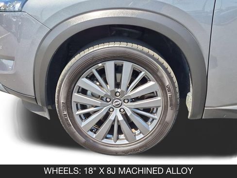 Used 2025 Nissan Pathfinder SL w/ SL Premium Package FWD image 11