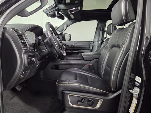 Used 2021 RAM 1500 Limited w/ Night Edition image 10