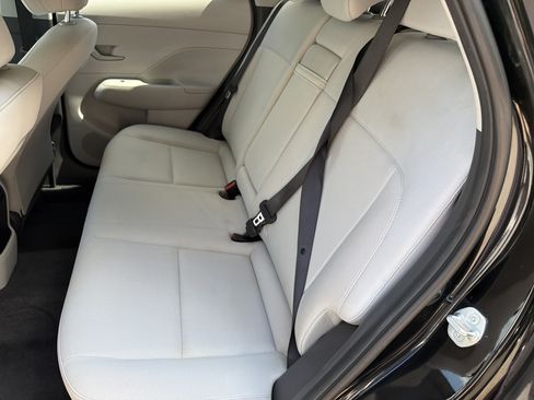 Used 2025 Hyundai Kona SEL AWD/4WD image 18