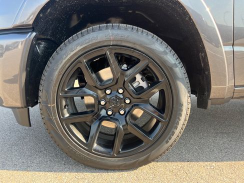 New 2026 RAM 1500 Laramie w/ Night Edition AWD/4WD image 30