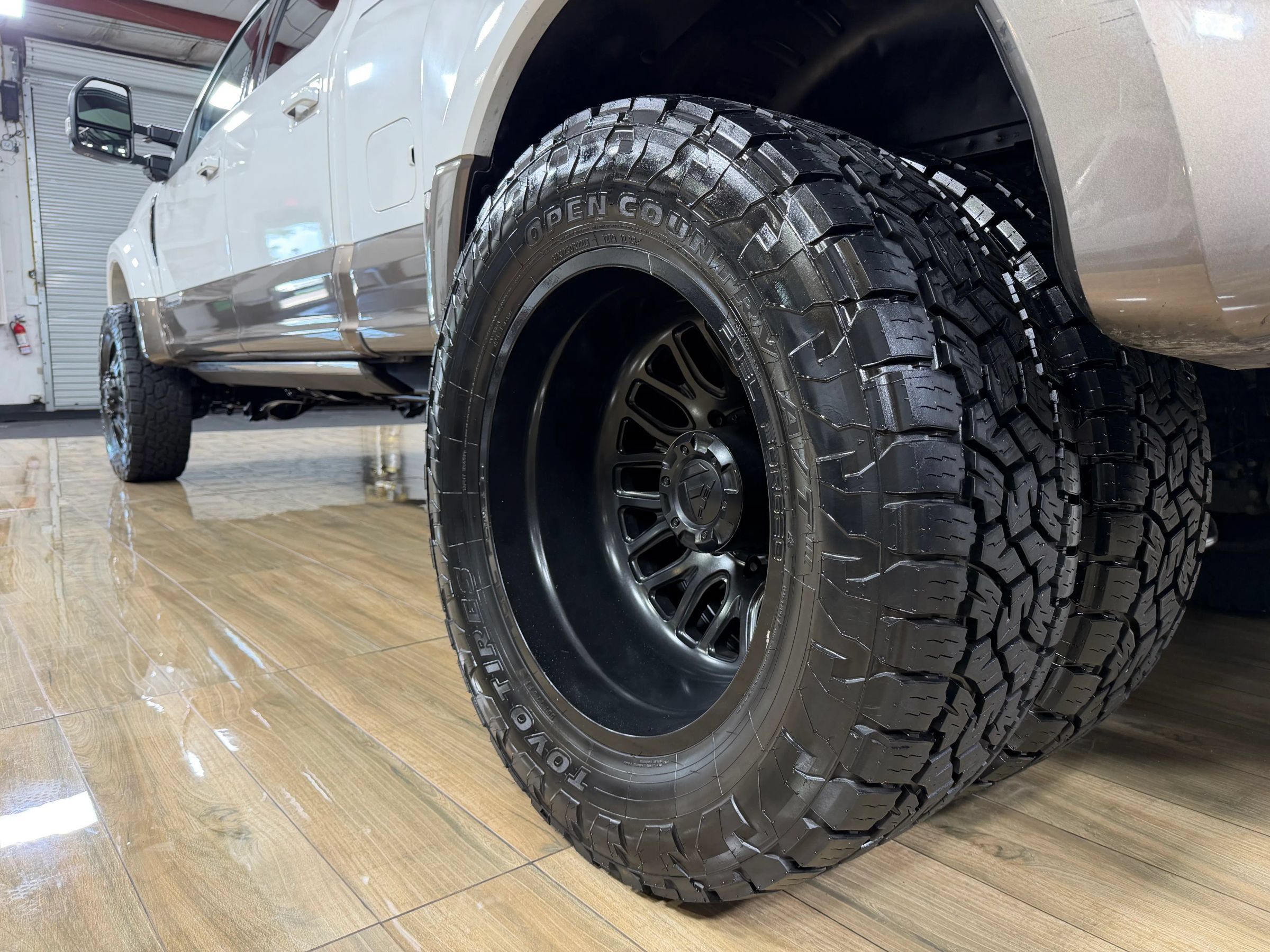 Used 2020 Ford F450 King Ranch w/ King Ranch Ultimate Package AWD/4WD image 10