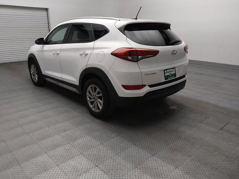 Used 2017 Hyundai Tucson SE AWD/4WD image 5