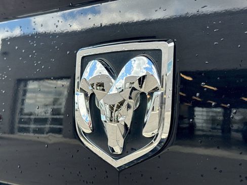 Used 2015 RAM 1500 Express AWD/4WD image 14