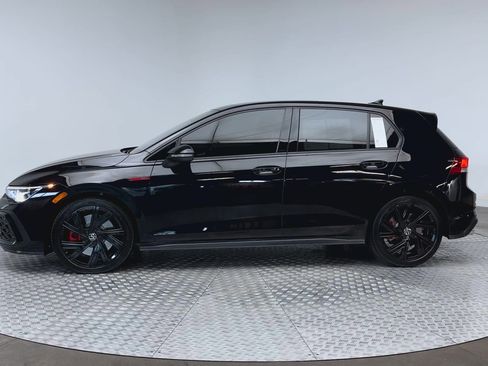 Used 2022 Volkswagen GTI SE w/ Black Wheel Package FWD image 5