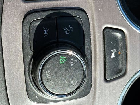 Certified 2022 GMC Terrain AT4 w/ Infotainment Package II image 22