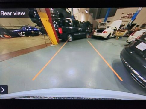 Used 2017 Porsche Cayenne GTS image 14