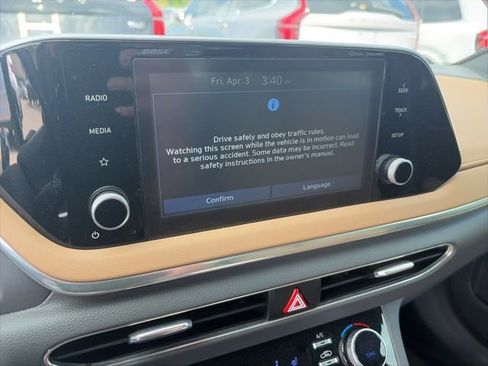 Used 2020 Hyundai Sonata SEL w/ Premium Package image 5