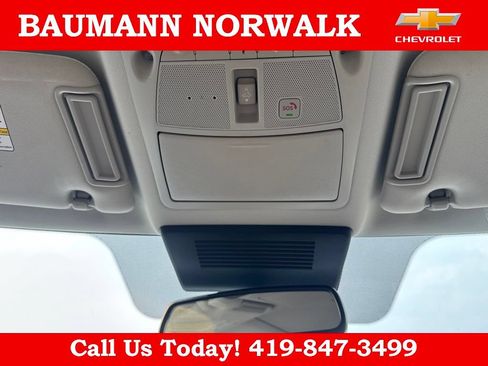 Used 2023 Nissan Armada SL w/ Captain's Chairs Package AWD/4WD image 32