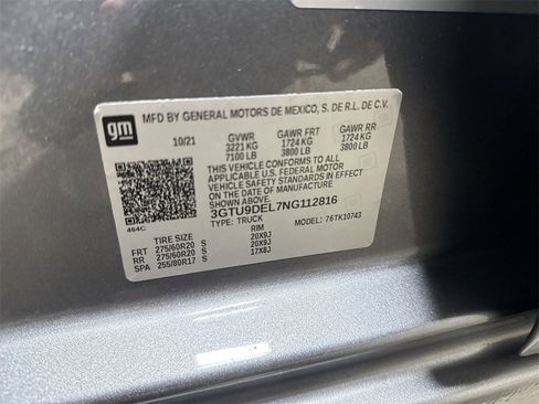 Used 2022 GMC Sierra 1500 SLT w/ SLT Convenience Package image 28