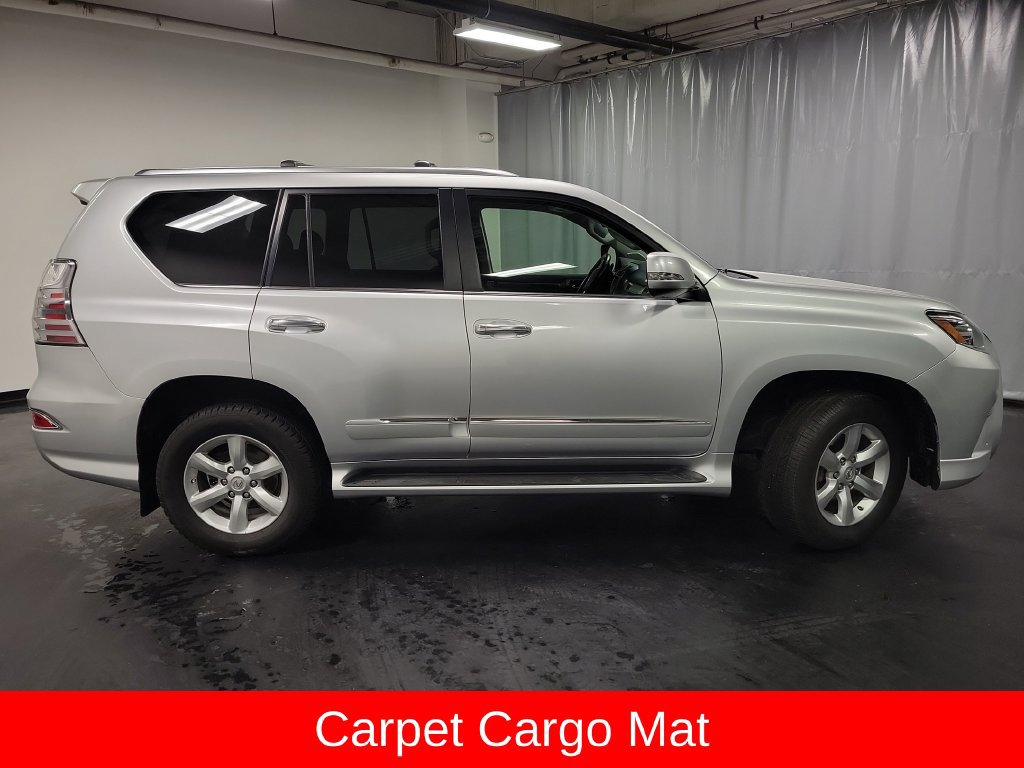 Used 2018 Lexus GX 460 w/ Navigation Package AWD/4WD image 9